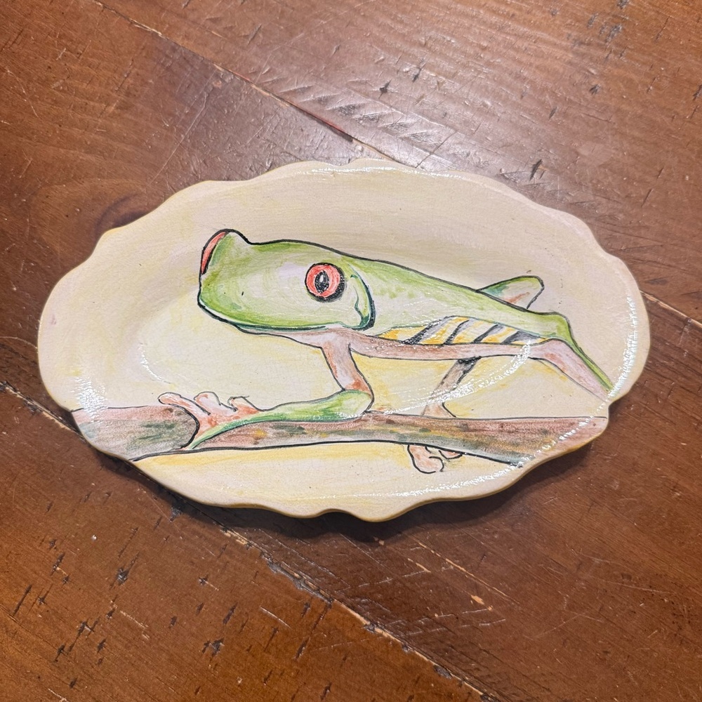 Hand Painted Signed Small Pottery Dish Frog Costa Rica